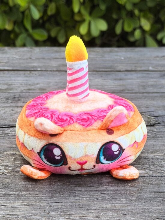 Cookeez Other - RARE Cookeez Makery Baked Party Treatz Birthday Candle Cat WORKS Plush Stuffed